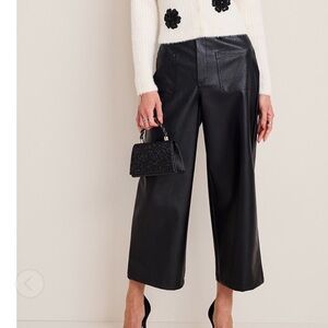 Faux
Leather
Culotte Pants